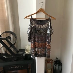 Open shoulder top new tags off